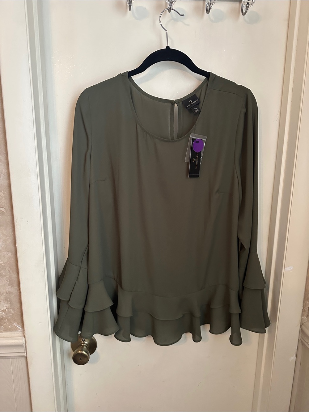 Worthington Layered Ruffle Hem Long Sleeve Blouse — Olive Green Size XL NWT